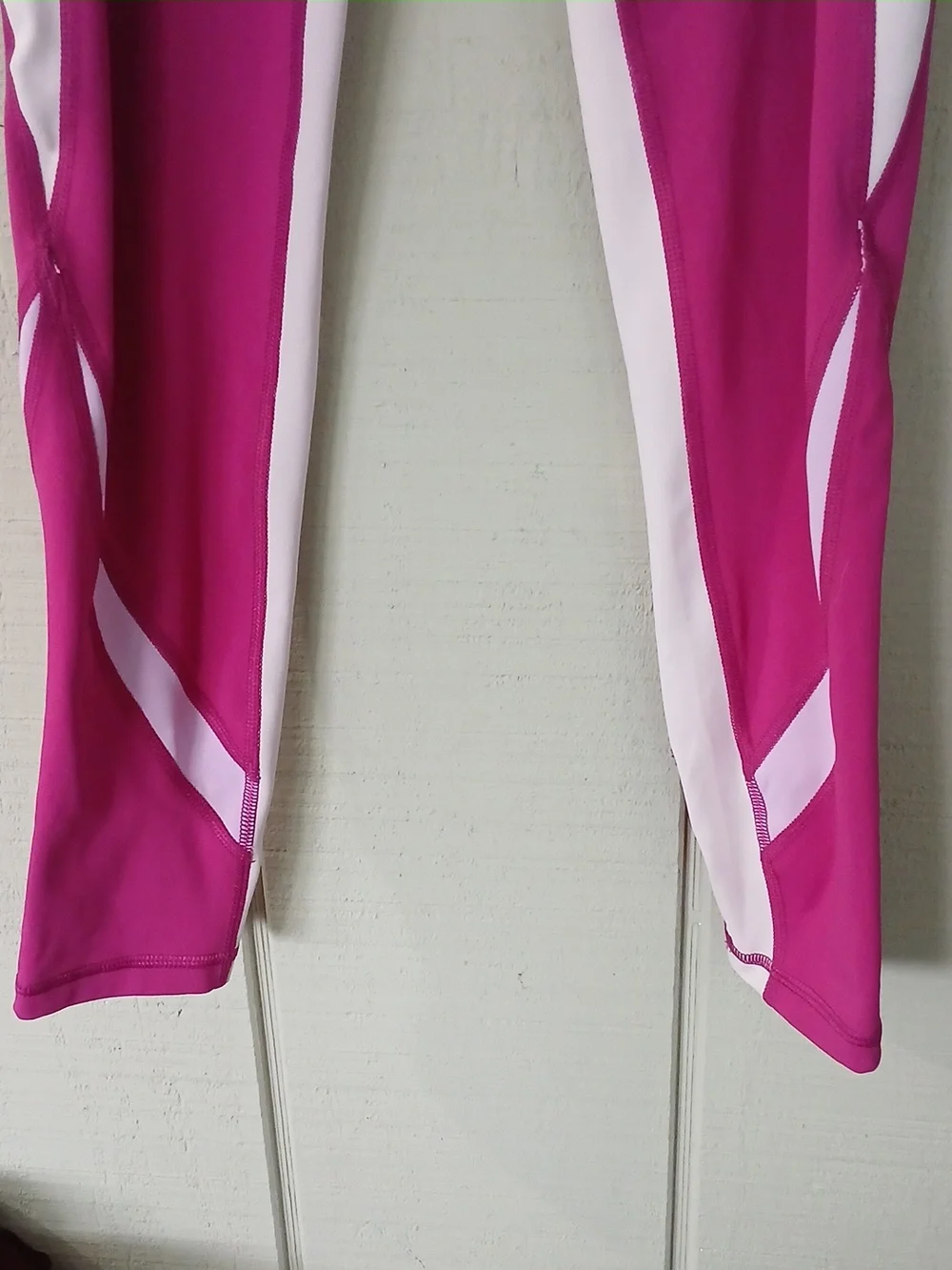 Tek Gear High-Rise Magenta and Light Pink Performance Athletic Leggings Small